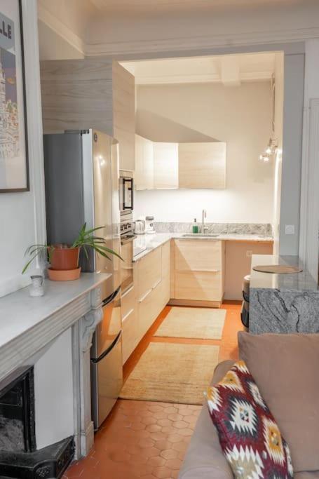 Spacieux Loft Aix-En-Provence Bagian luar foto